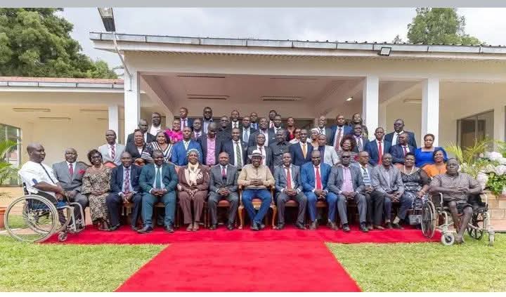 Cheers For Ruto Stir Storm In Siaya As Talk Of Rebellion Swells Cheers For Ruto Stir Storm In Siaya As Talk Of Rebellion Swells