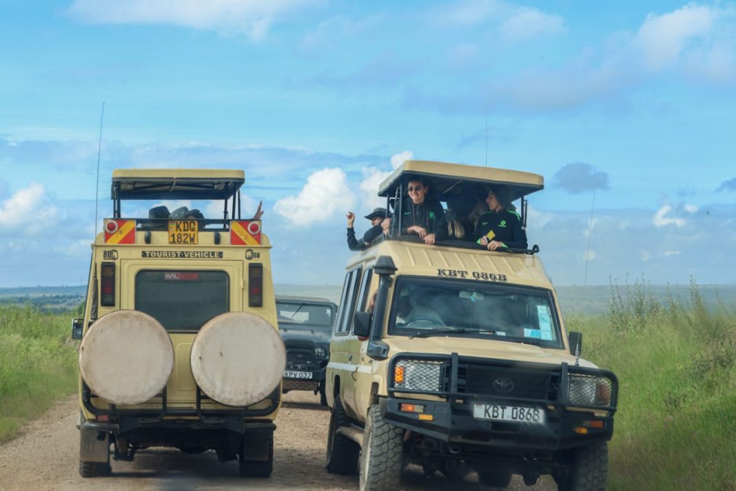 FIFA WOMEN’S SERIES TEAMS TOUR NAIROBI NATIONAL PARK AHEAD OF TOURNAMENT FINALE FIFA WOMEN’S SERIES TEAMS TOUR NAIROBI NATIONAL PARK AHEAD OF TOURNAMENT FINALE