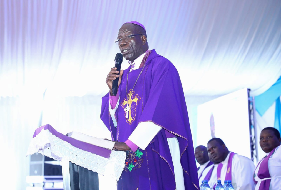 Bishop Onginjo says Luos are not robots for political gains, vote out non-performers Bishop Onginjo says Luos are not robots for political gains, vote out non-performers