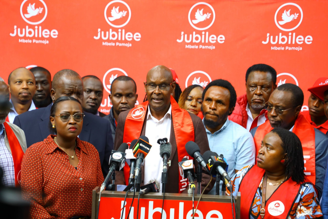 Uhuru’s telephone call that rattled the nation, left UDA in panic, tongues wagging Uhuru’s telephone call that rattled the nation, left UDA in panic, tongues wagging