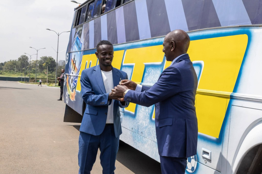 When football opened doors, walked Migori political comedians to State House When football opened doors, walked Migori political comedians to State House
