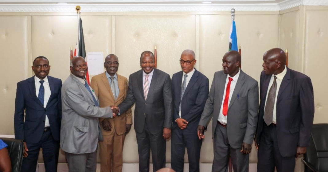 Government halts issuance of new import sugar licences, sets date for board elections, reaffirms ban on sugar import Government halts issuance of new import sugar licences, sets date for board elections, reaffirms ban on sugar import