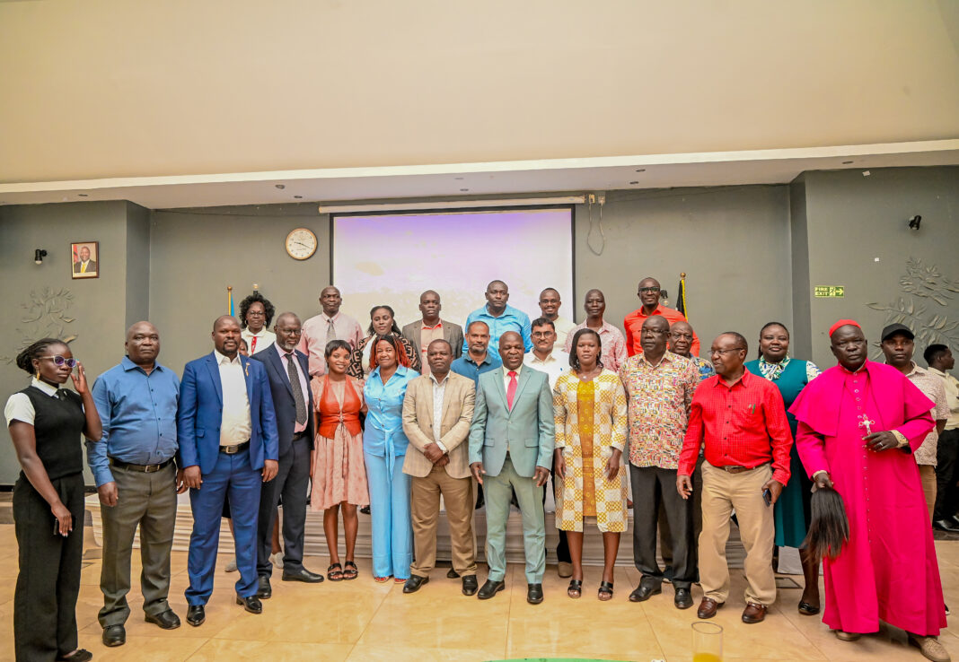 Owili unveils 10-point ‘Kisumu Promise’ at media breakfast Owili unveils 10-point ‘Kisumu Promise’ at media breakfast
