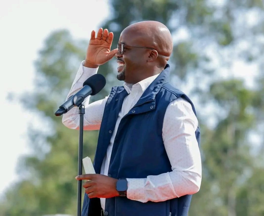 Clean Shave for Homa Bay Youths: No Rasta, Unkempt Hair or Shabby Appearance as PS Omollo Gets the County Back on Its Feet Clean Shave for Homa Bay Youths: No Rasta, Unkempt Hair or Shabby Appearance as PS Omollo Gets the County Back on Its Feet